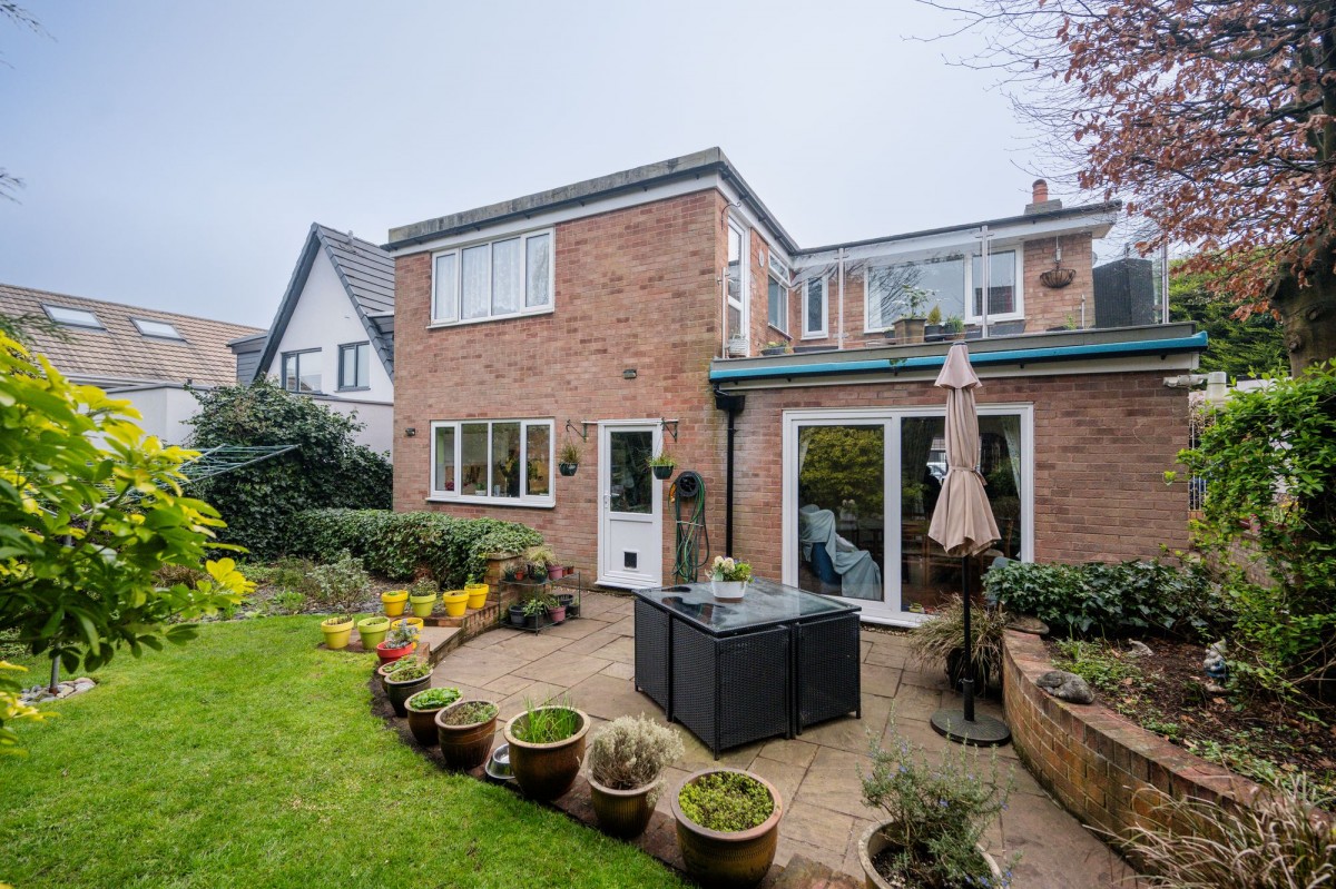 Images for High Moss, Ormskirk, L39