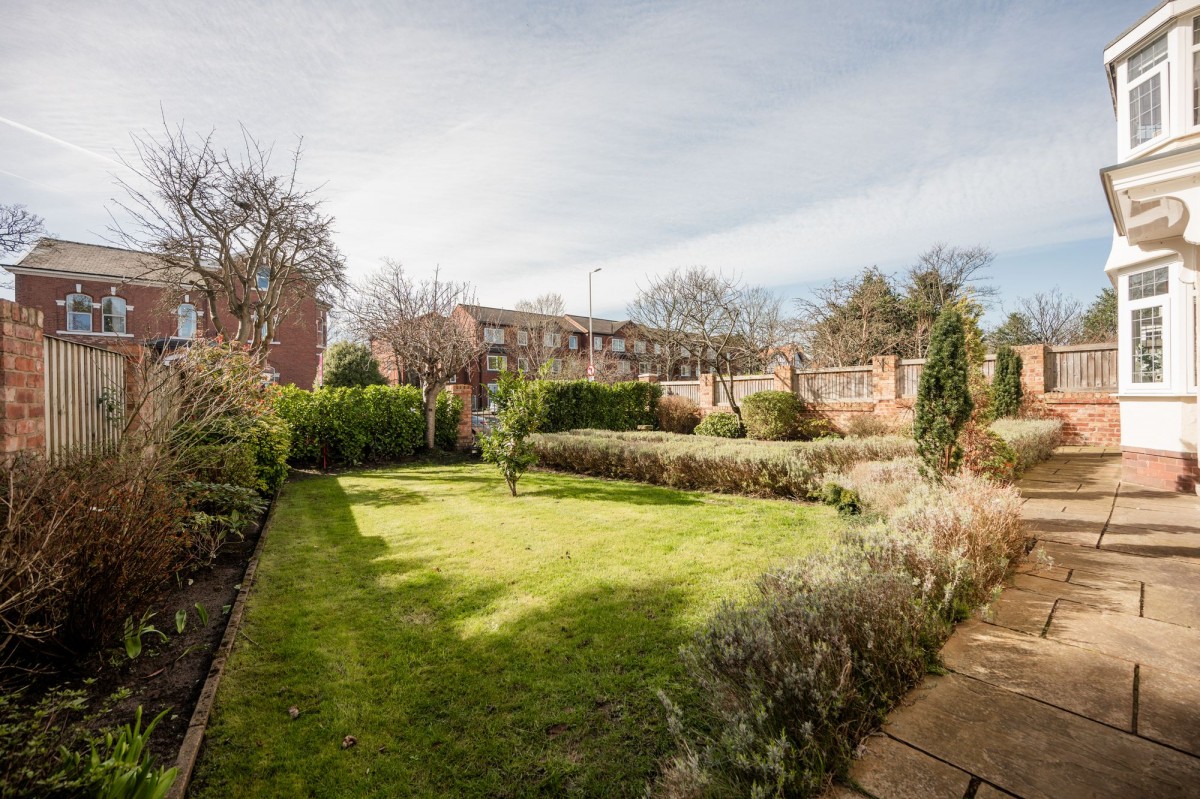 Images for Park Road, Southport, PR9