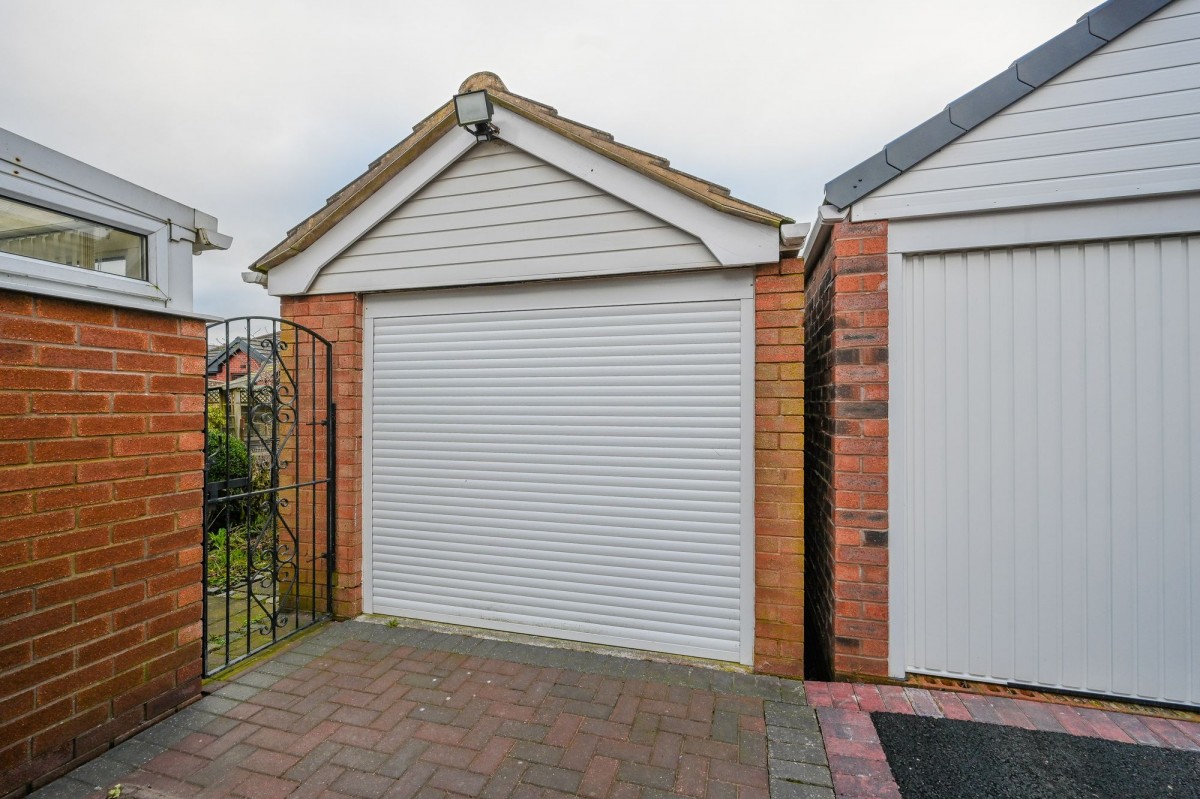 Images for Crostons Brow, Southport, PR9