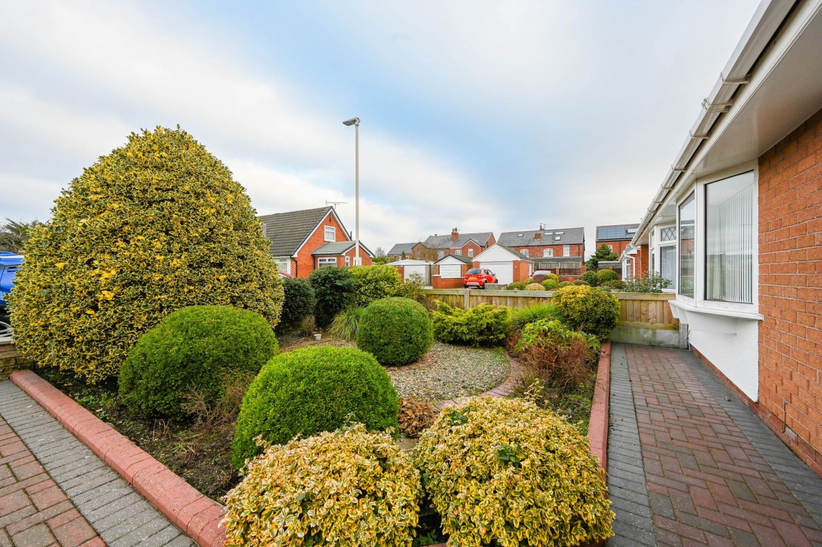 Images for Crostons Brow, Southport, PR9