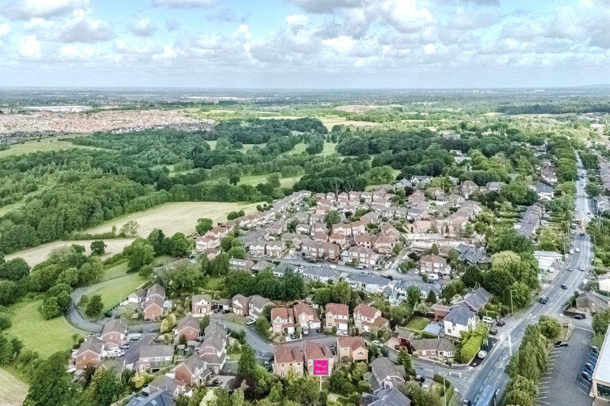 Images for Foxglove Drive, Whittle-Le-Woods, PR6