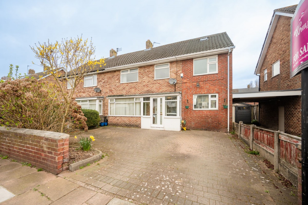 Images for Meadow Lane, Southport, PR8