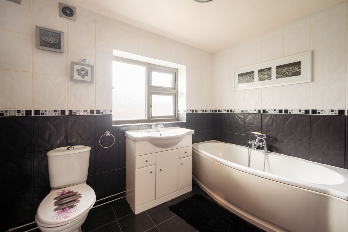 Images for Meadow Lane, Southport, PR8