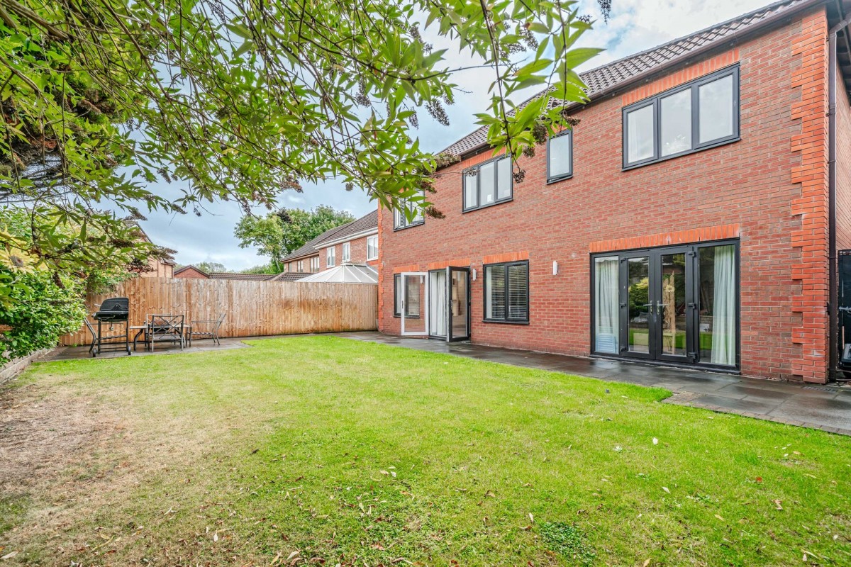 Images for Orchard Drive, Whittle-Le-Woods, PR6