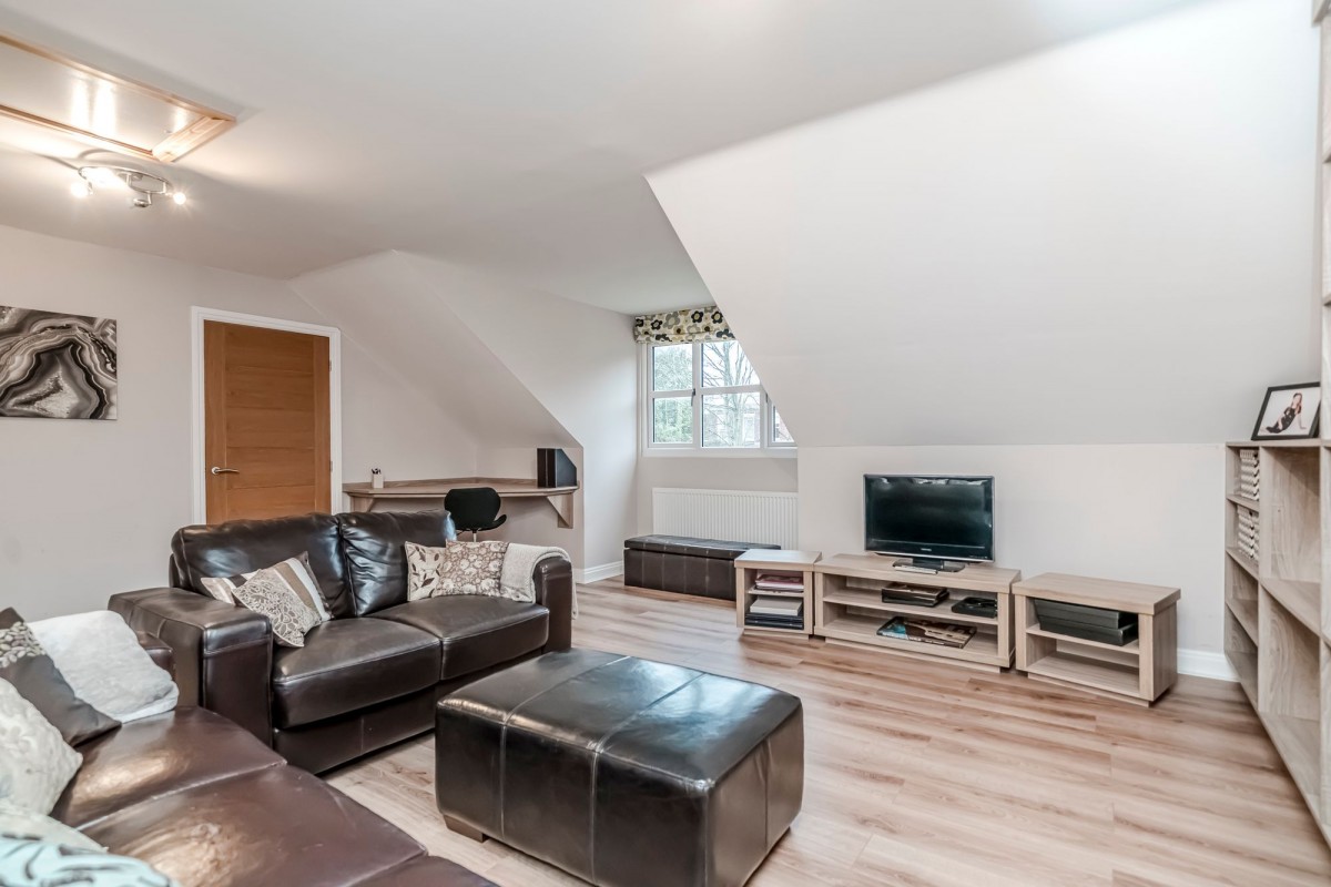 Images for Farington Lodge Gardens, Farington, PR25