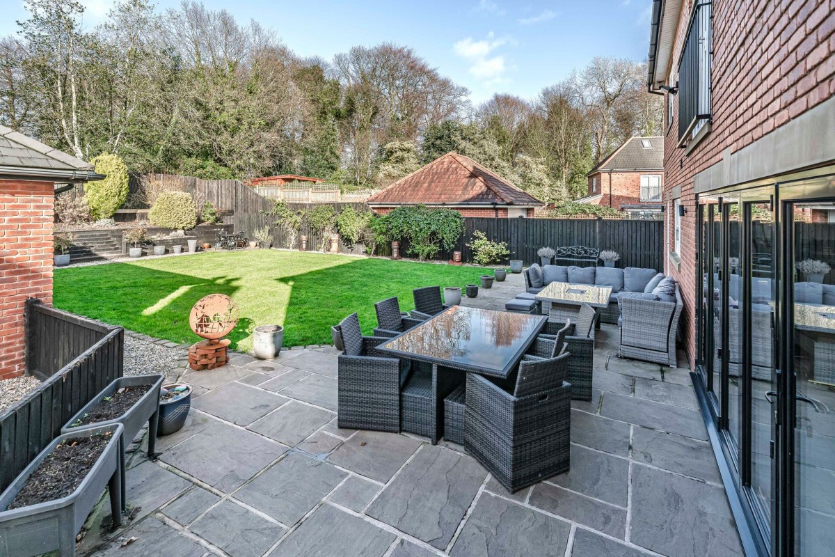 Images for Farington Lodge Gardens, Farington, PR25