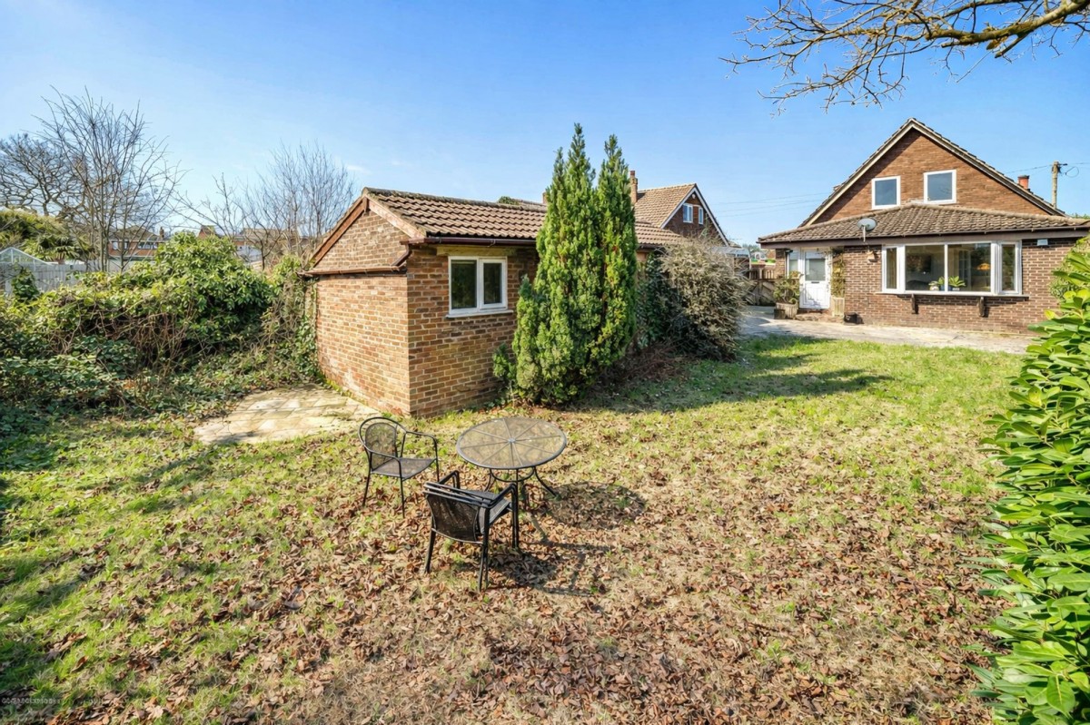 Images for Balshaw Lane, Euxton, PR7