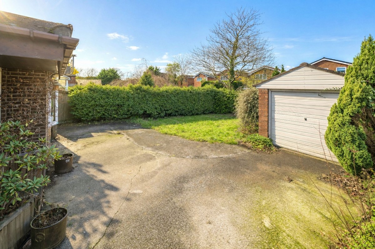 Images for Balshaw Lane, Euxton, PR7