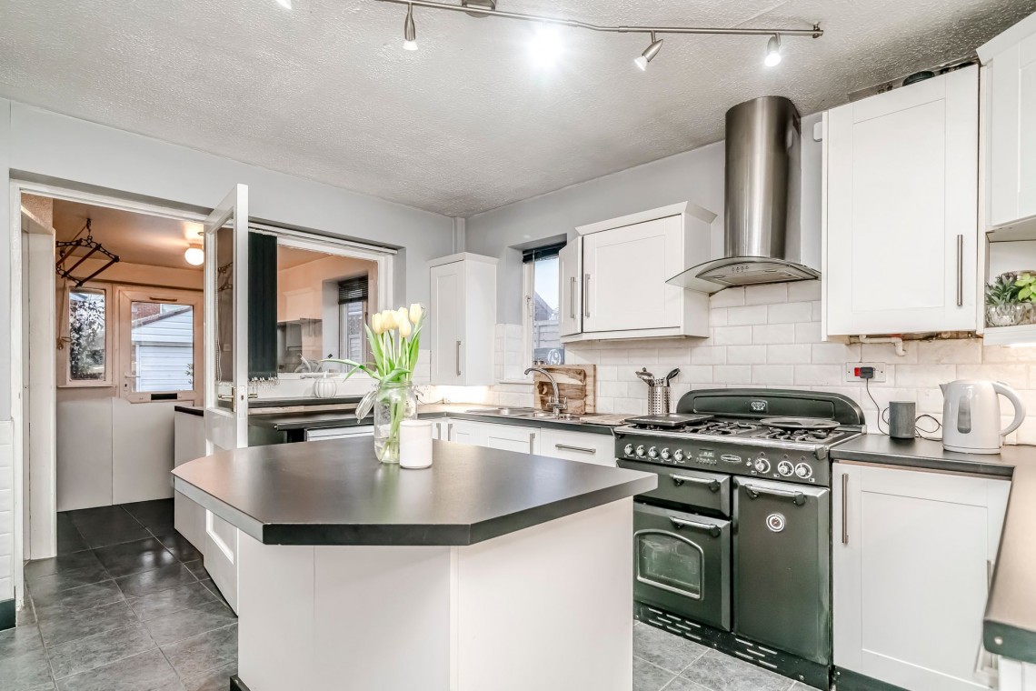 Images for Balshaw Lane, Euxton, PR7