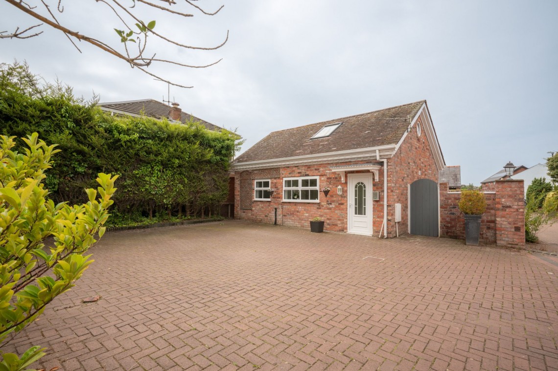 Images for Longfold, Mere Brow, PR4