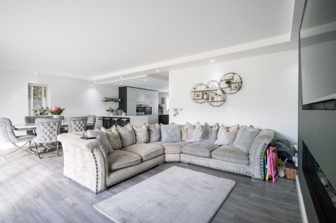 Images for High Street, Skelmersdale, WN8