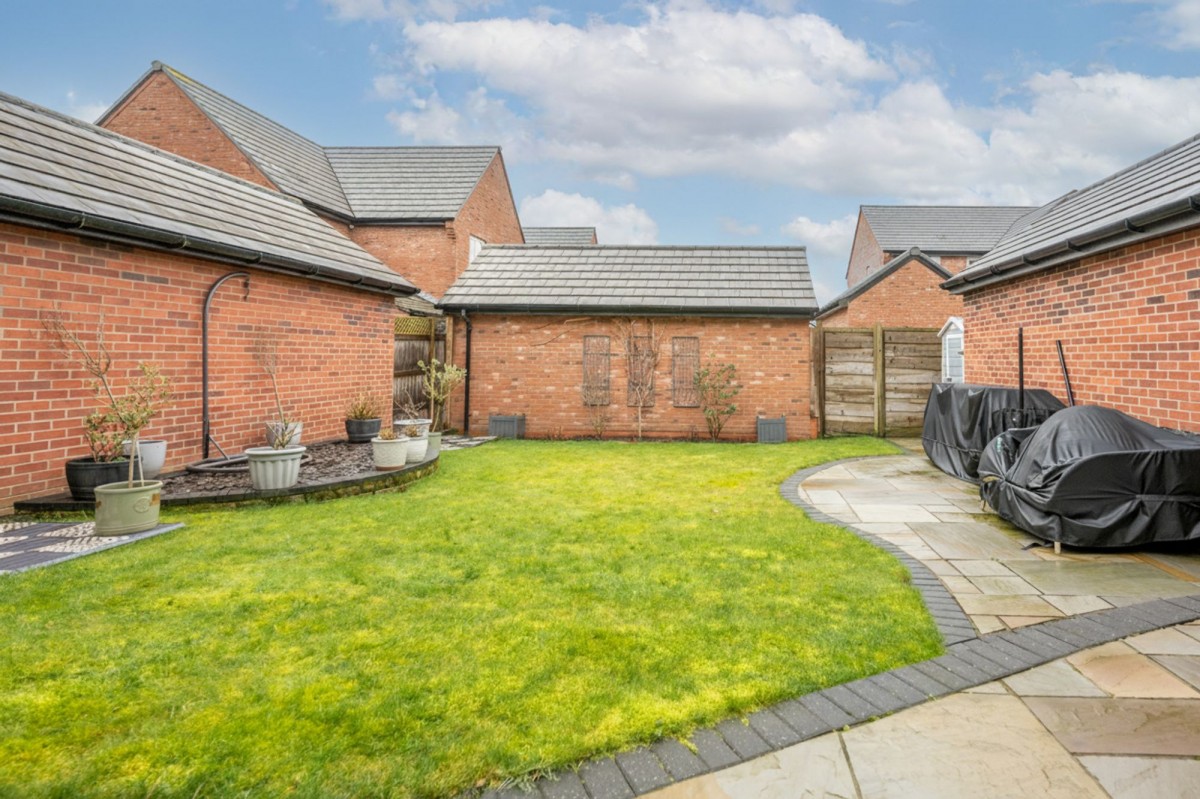 Images for Almond Green Avenue, Standish, WN6