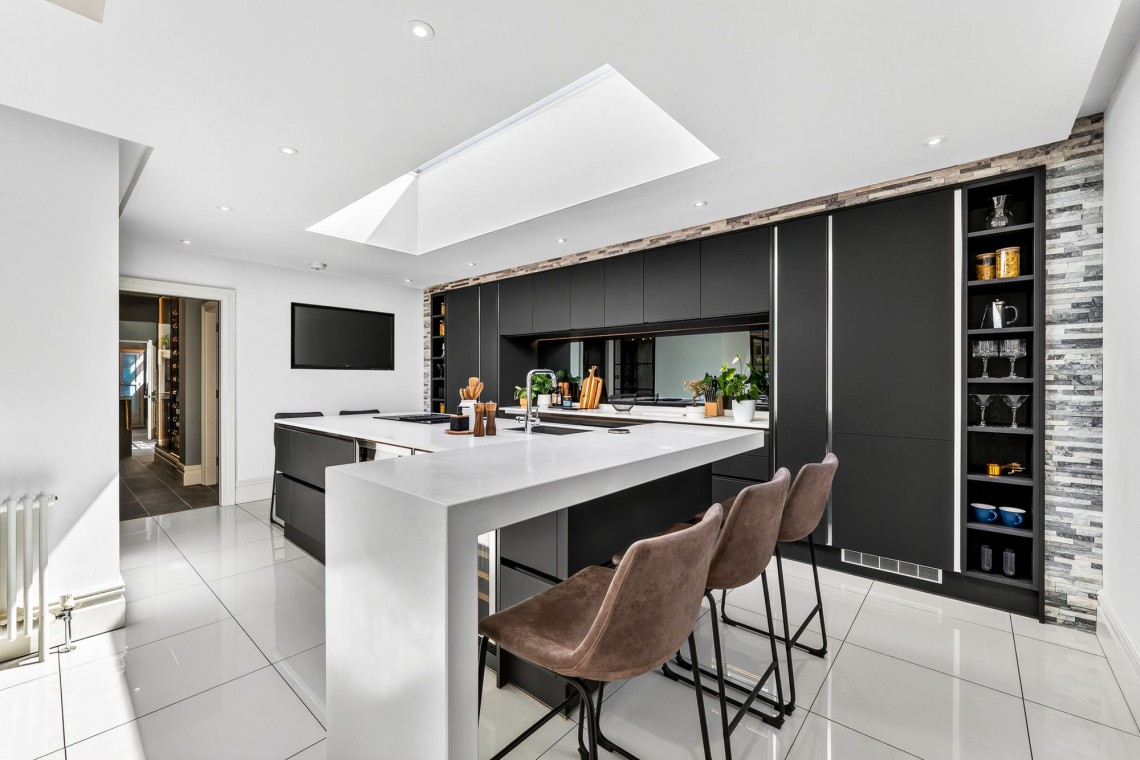 Images for Westcliffe Road, Southport, PR8