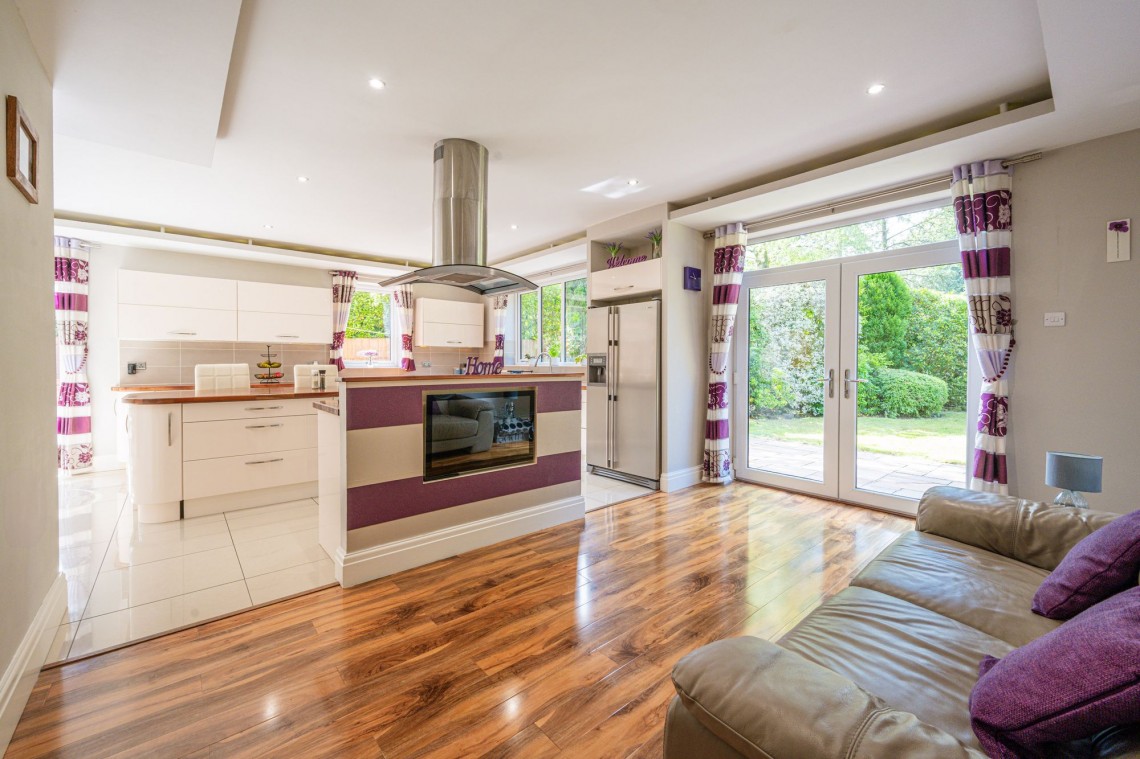 Images for Vicarage Lane, Westhead, L40