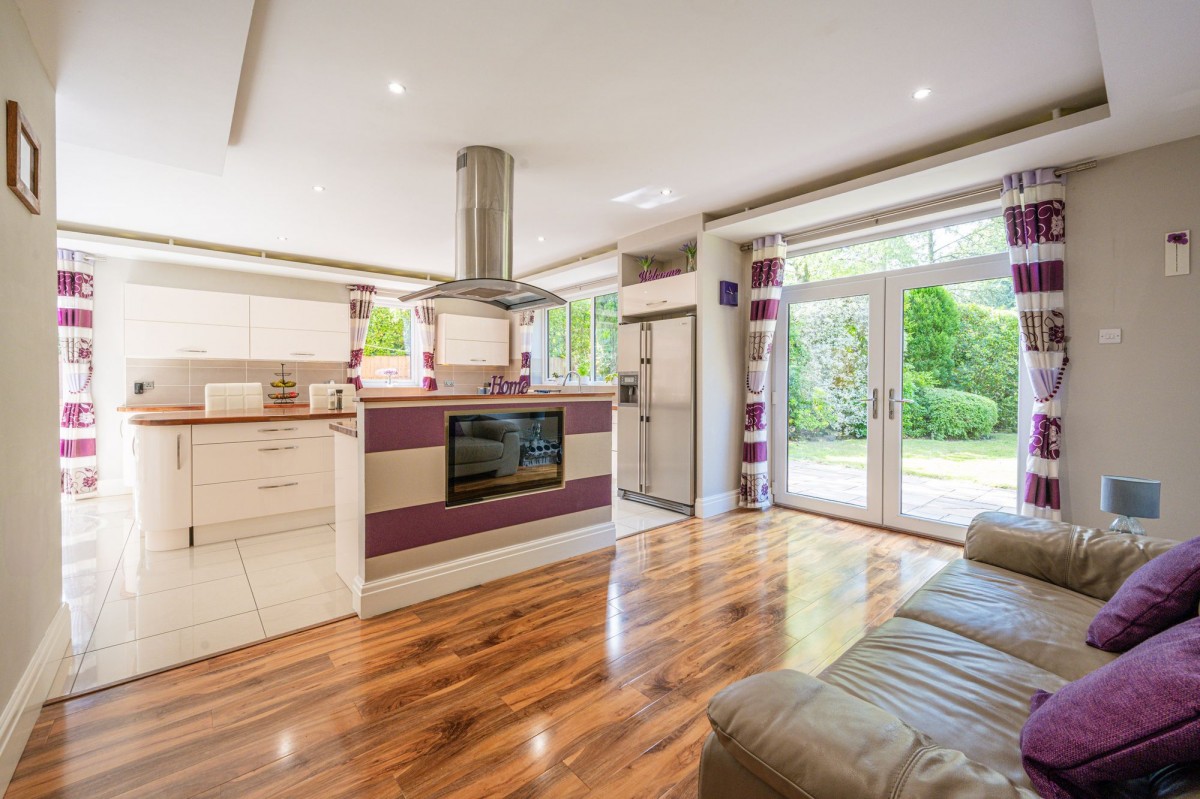 Images for Vicarage Lane, Westhead, L40