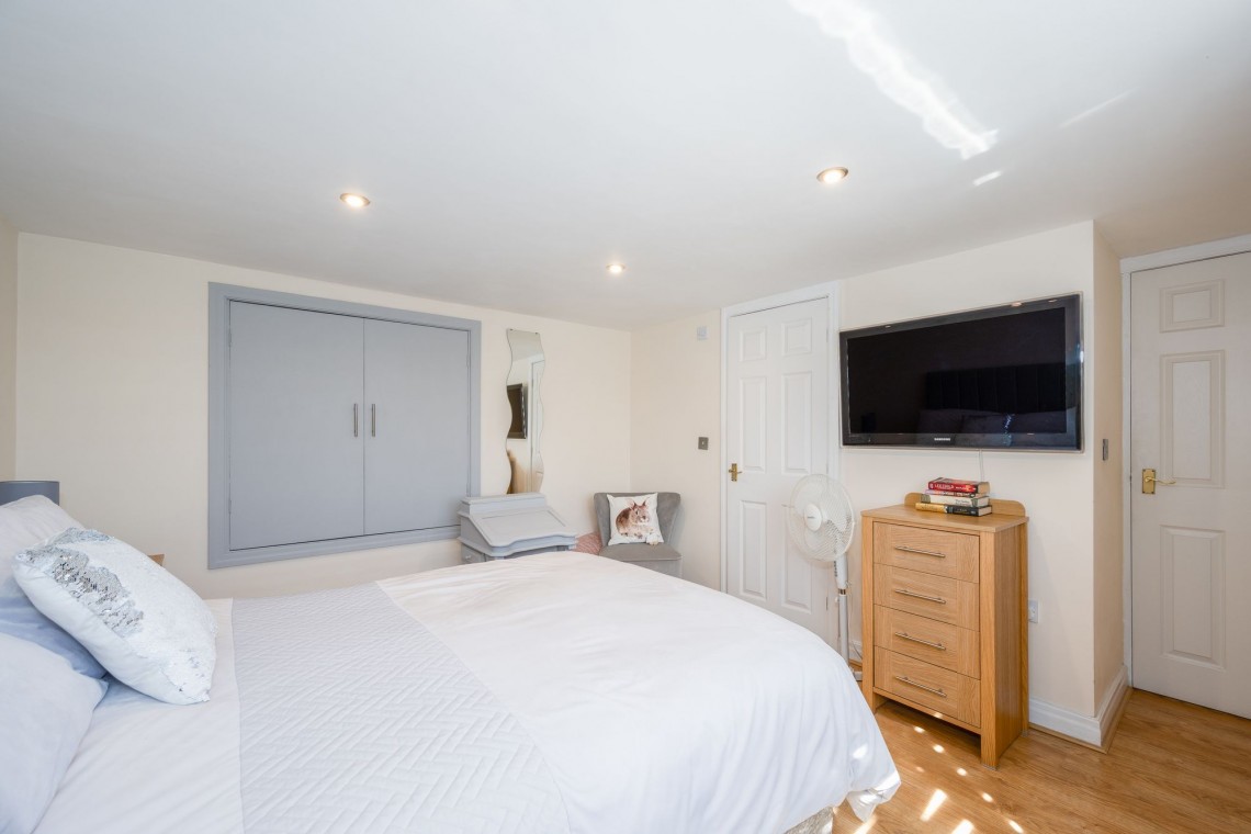 Images for Springfield Road, Aughton, L39