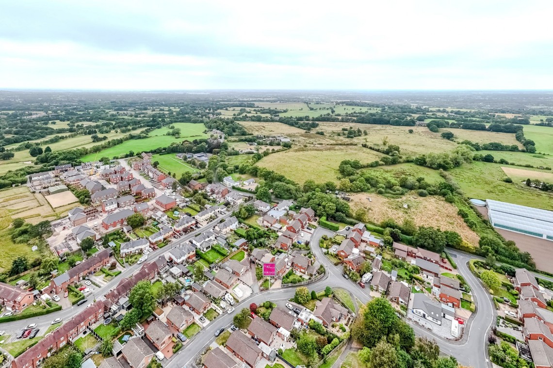 Images for Lichen Close, Charnock Richard, PR7