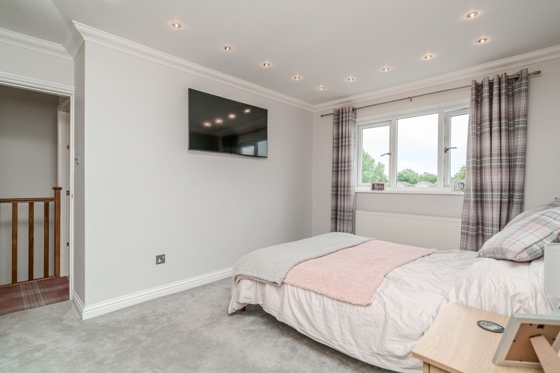 Images for Lichen Close, Charnock Richard, PR7