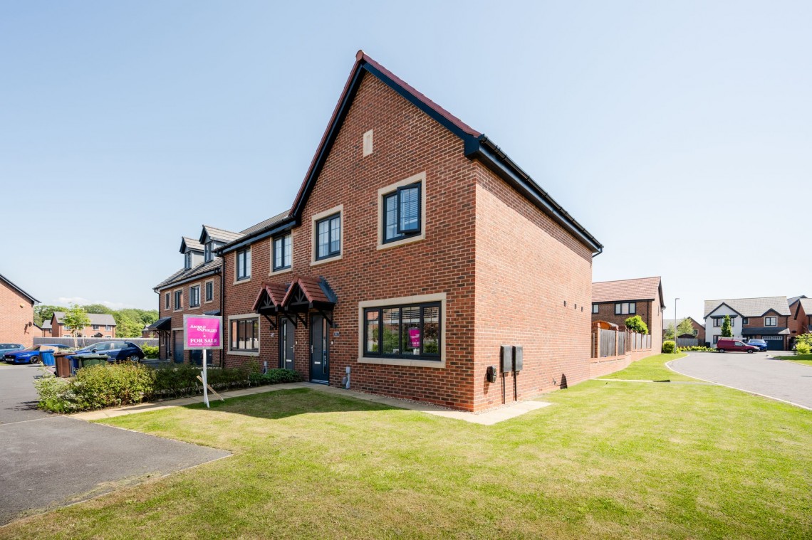 Images for Aveling Drive, Banks, PR9