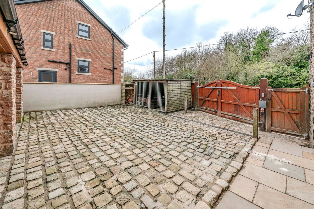 Images for Charter Lane, Charnock Richard, PR7