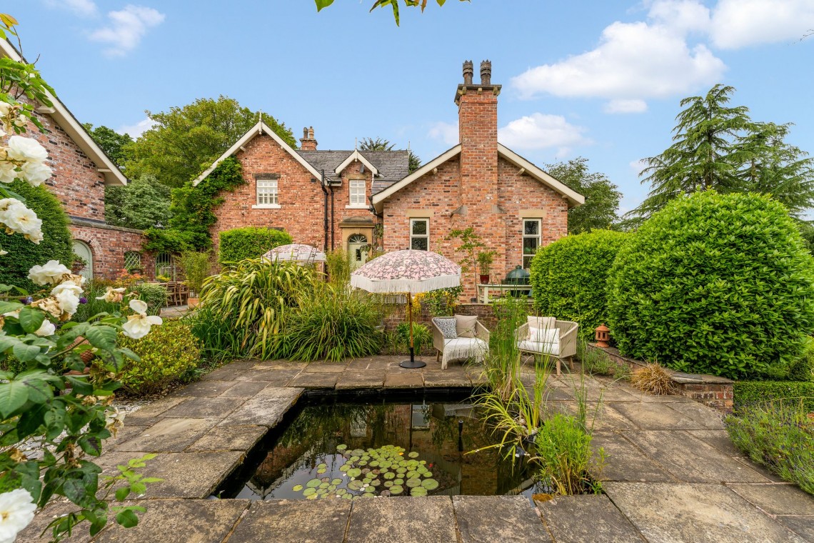 Images for Higher Lane, Dalton, WN8