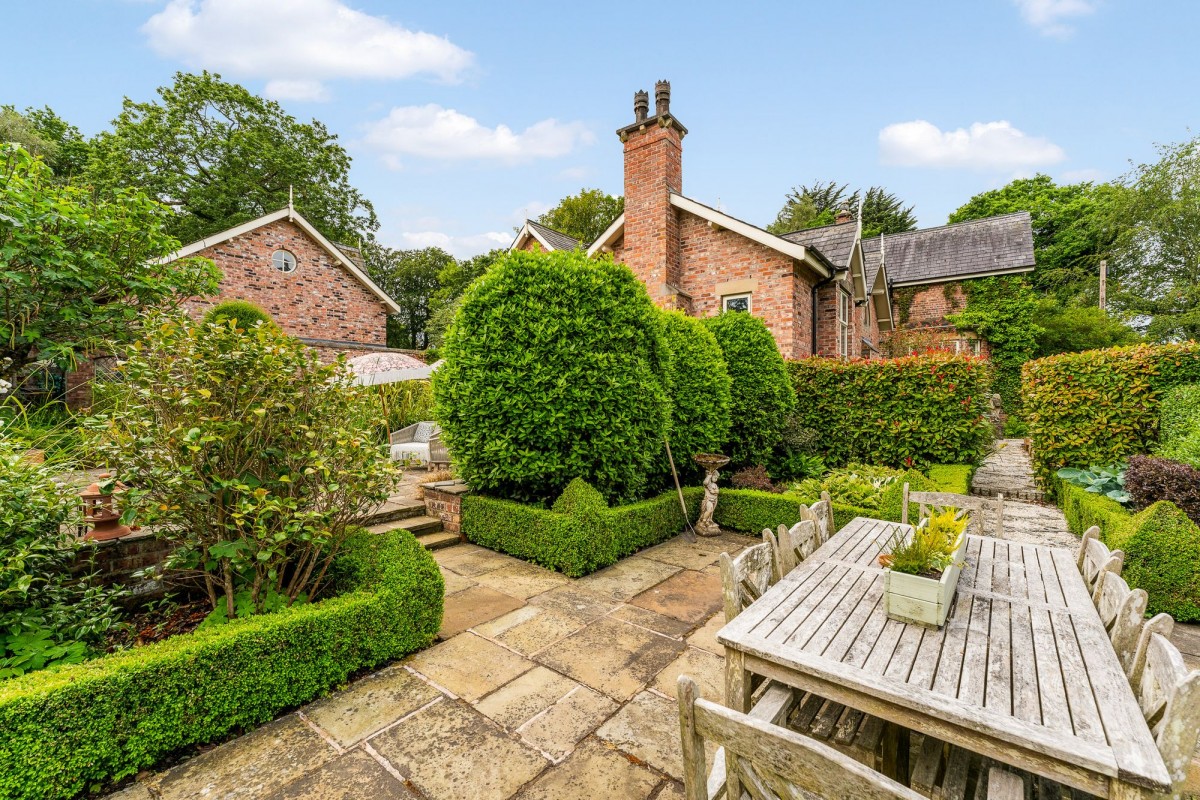 Images for Higher Lane, Dalton, WN8