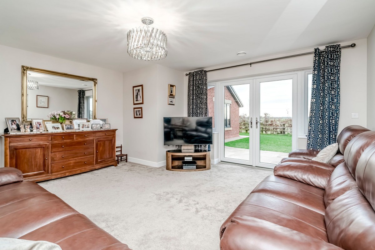 Images for Gill Lane, Longton, PR4