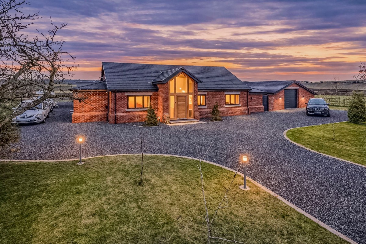 Images for Gill Lane, Longton, PR4