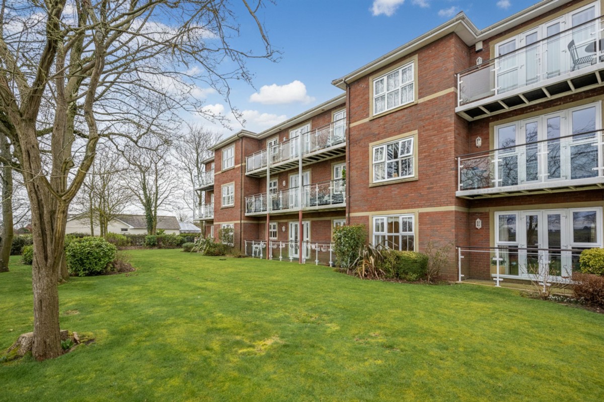 Images for Aughton Park Drive, Aughton, L39