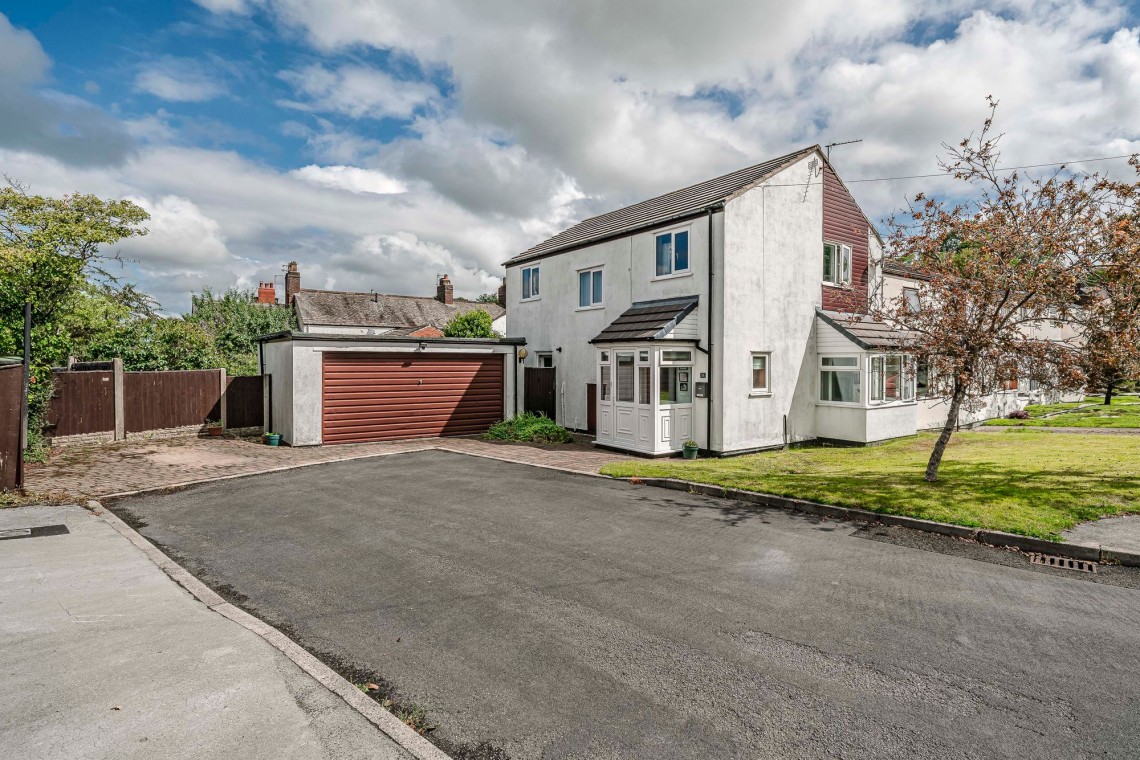 Images for Millbrook Close, Wheelton, PR6