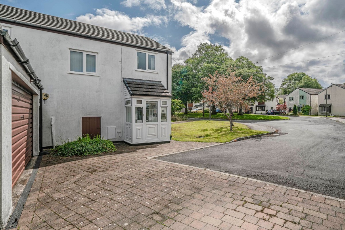 Images for Millbrook Close, Wheelton, PR6