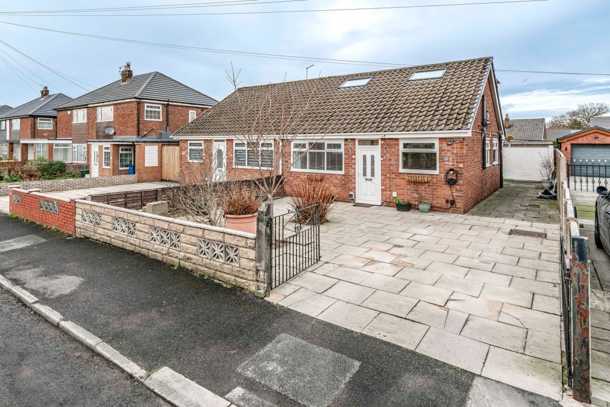 Images for Queensway, Euxton, PR7