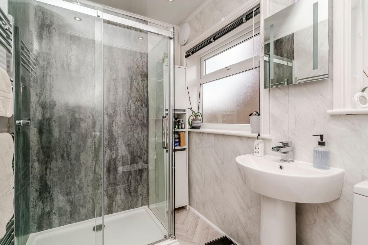 Images for Queensway, Euxton, PR7