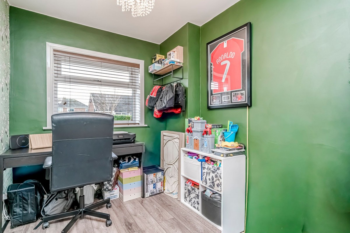 Images for Queensway, Euxton, PR7