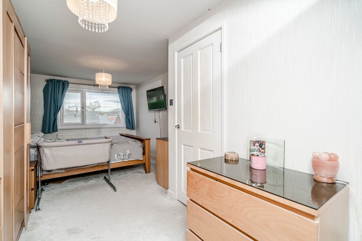 Images for Queensway, Euxton, PR7