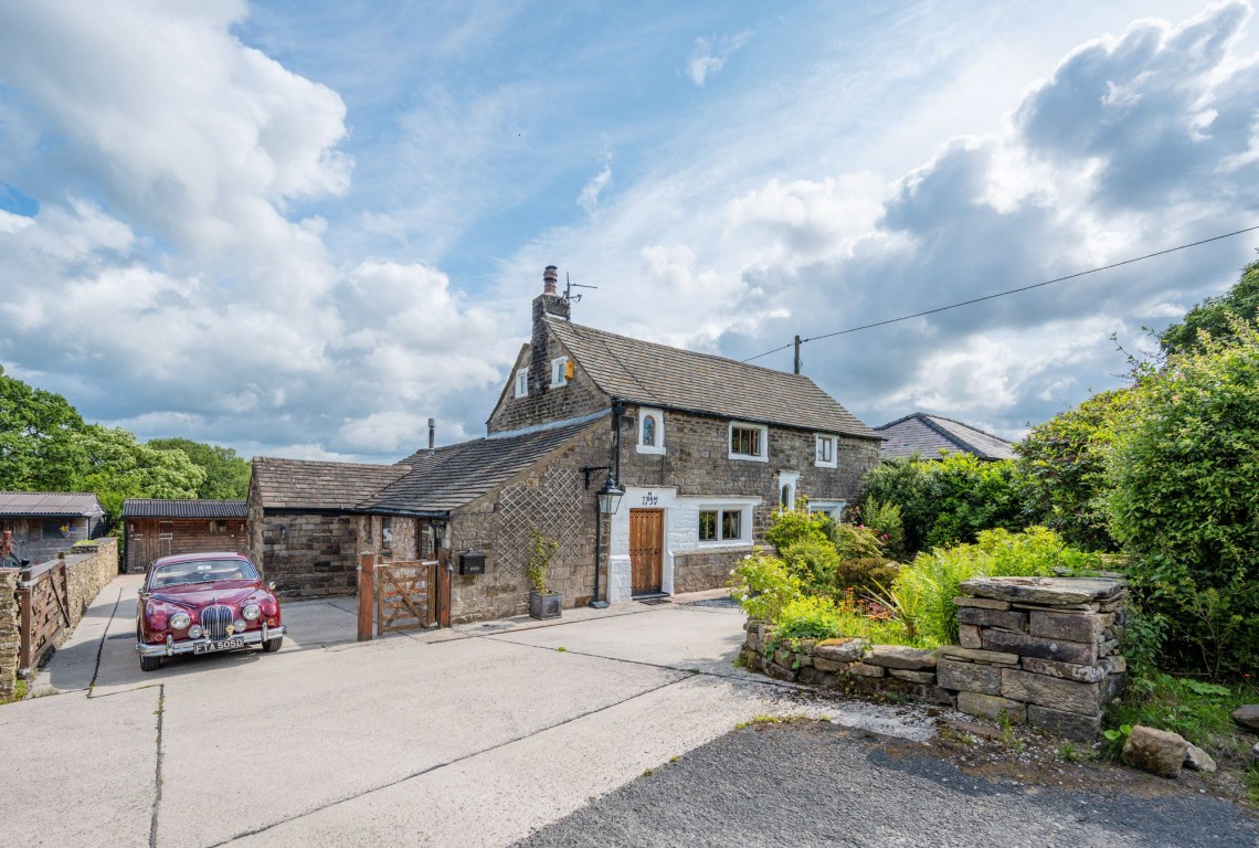 Images for Higher House Lane, Heapey, PR6