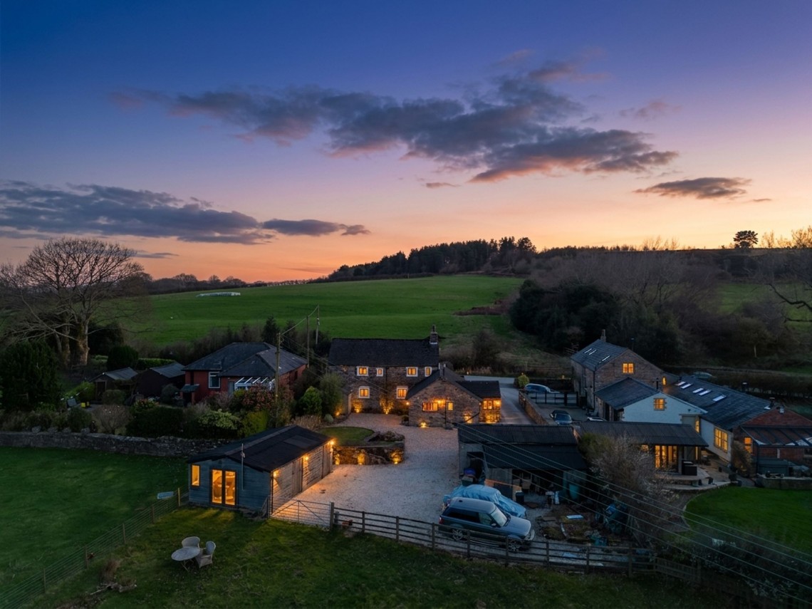 Images for Higher House Lane, Heapey, PR6