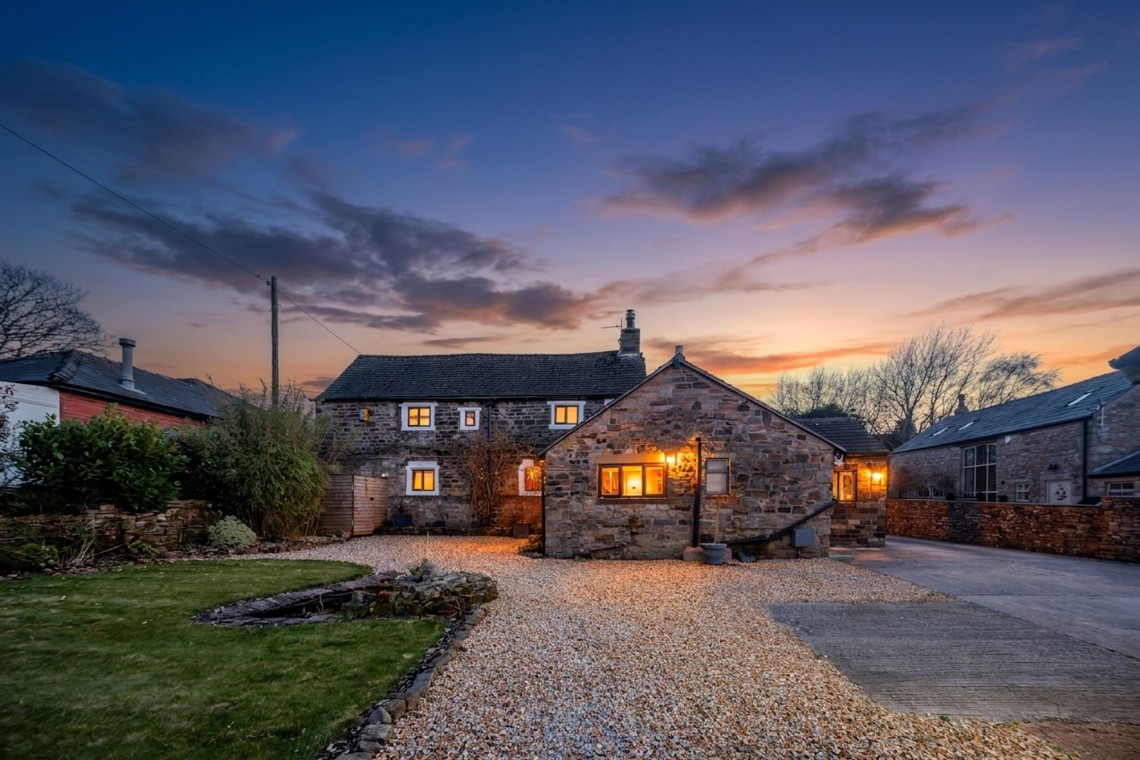 Images for Higher House Lane, Heapey, PR6