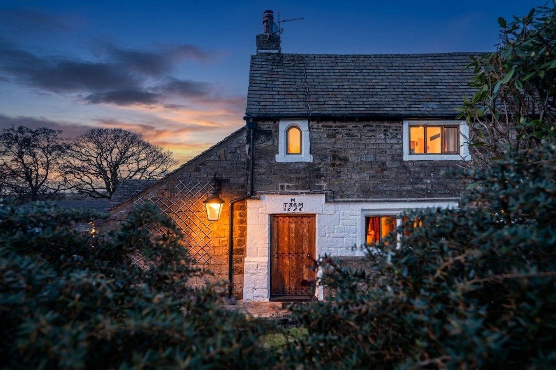 Images for Higher House Lane, Heapey, PR6