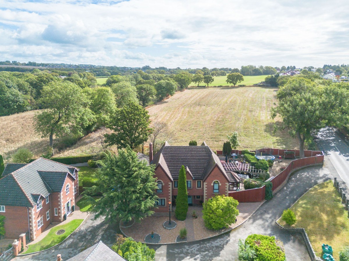 Images for Miles Lane, Shevington, WN6