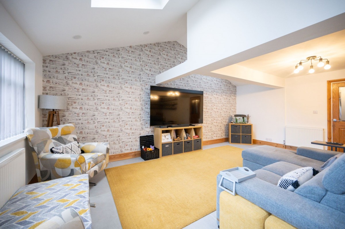 Images for Thurston, Skelmersdale, WN8