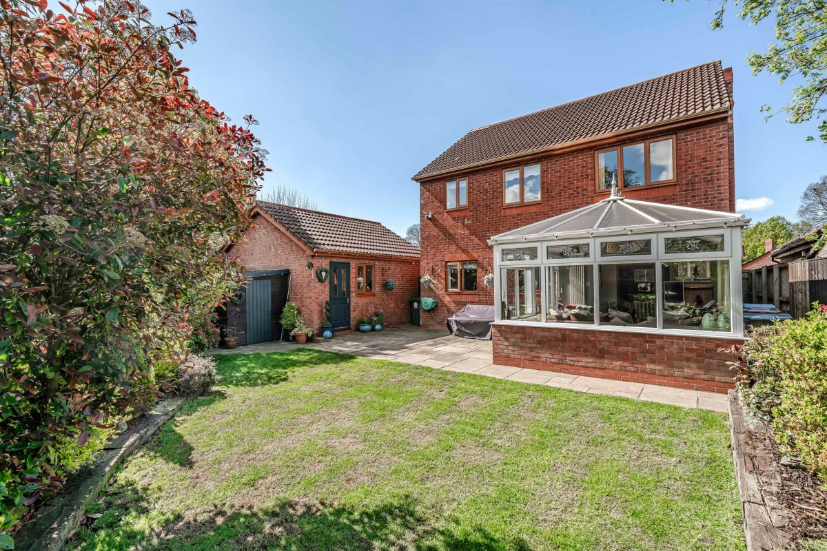 Images for Royton Drive, Whittle-Le-Woods, PR6